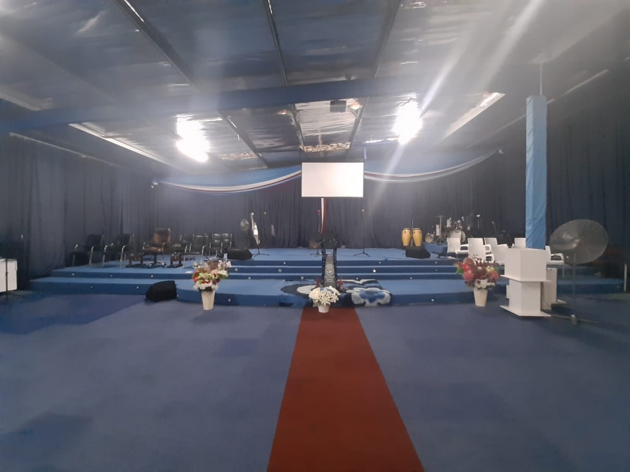To Let commercial Property for Rent in Arcadia Eastern Cape